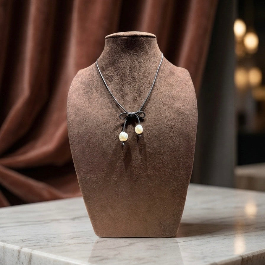 Leather and pearl necklace